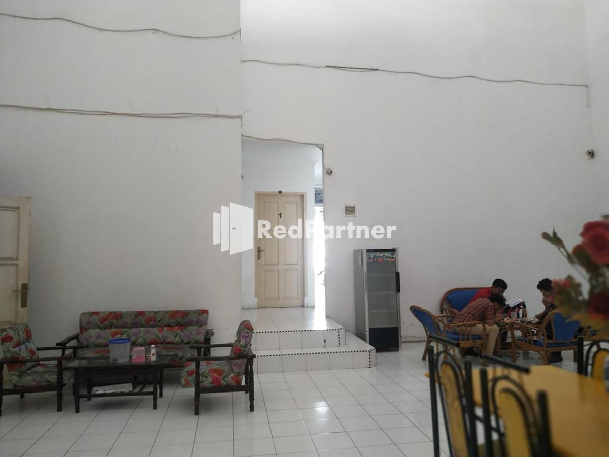 Hotel Samrat Παλού Εξωτερικό φωτογραφία